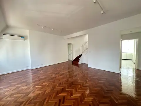 Luminoso Departamento en Impecable Ubicación en Colegiales