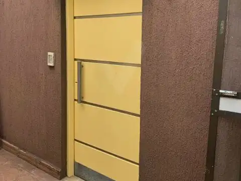 Depto Tipo Casa en Alquiler de 2 ambientes