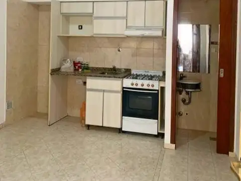 Depto Tipo Casa en Alquiler de 1 dormitorio