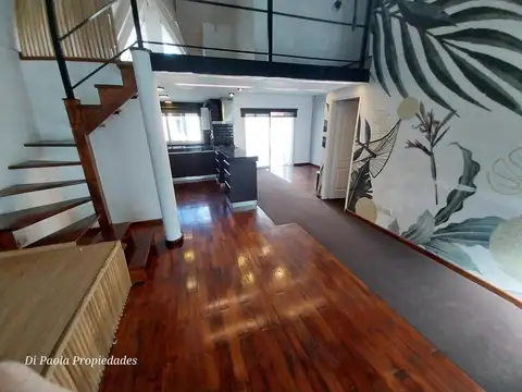 Casa en Alquiler en Lanus Oeste, $ 2.500.000