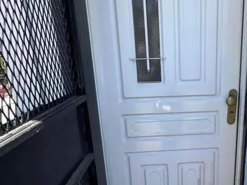 Depto Tipo Casa en Venta en Ramos Mejía, USD 62.800