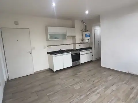 Nemesio Trejo 5100, Piso 4