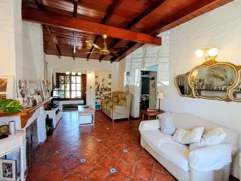 Casa en Venta al Este