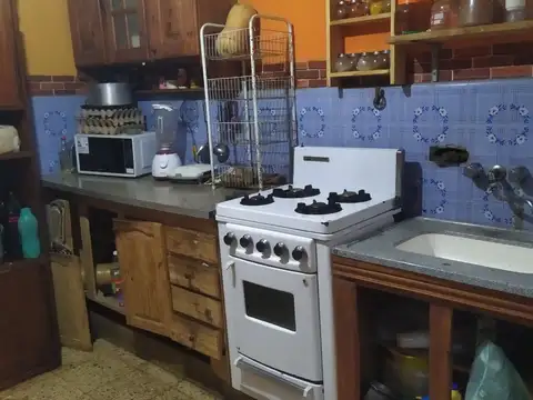 Casa en Venta en Rafael Calzada, USD 50.000