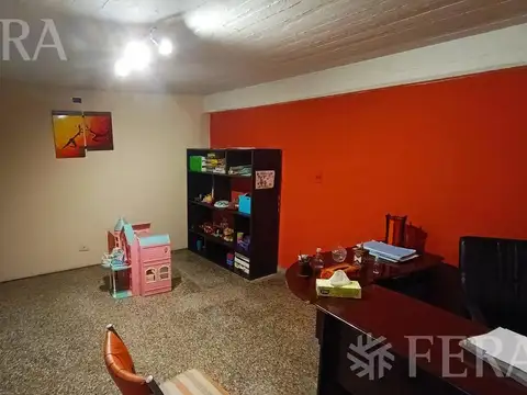 Venta local  en Bernal Oeste