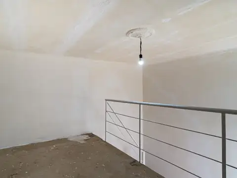 Depto Tipo Casa en Venta de 3 ambientes