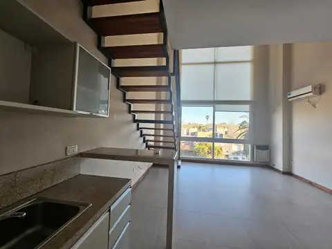 Departamento en Alquiler con 1 cocheras