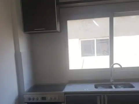 Depto Tipo Casa en Venta en Olivos, USD 195.000