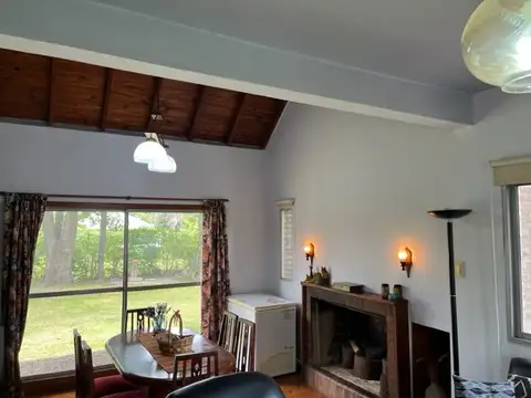 Casa en Venta con 1 cochera