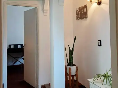 PH 3 Amb. con Patio, Balcón y Toilette