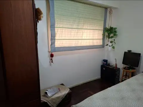 SITIO DE MONTEVIDEO 100, Piso 5