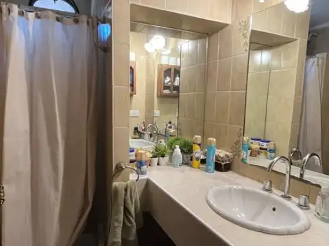Casa en Alquiler al Este