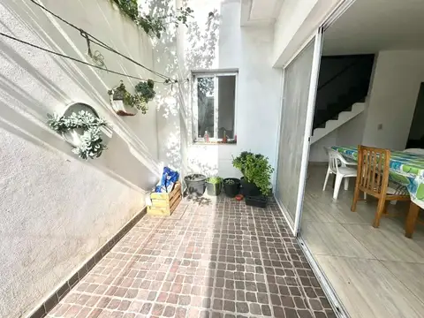 Depto Tipo Casa en Venta 11 años