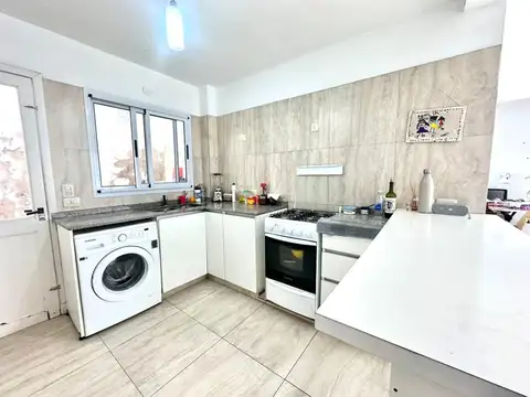 Depto Tipo Casa en Venta de 3 ambientes