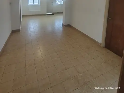 Depto Tipo Casa en Venta 60 años