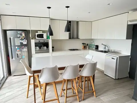 Departamento en Venta con 2 cocheras