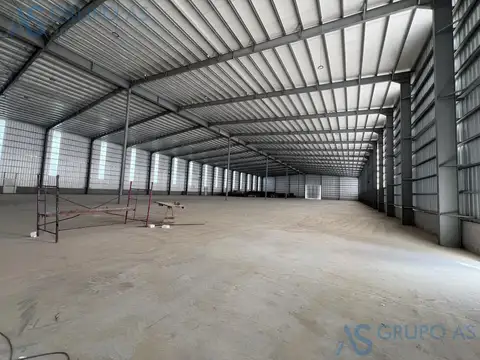 Av. Circunvalación y Av. Uriburu - Nave Logística de 4.600 m2