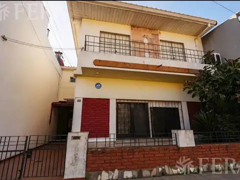 Casa en Venta en Bernal Oeste, USD 108.000