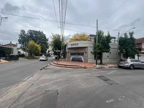 Local en Alquiler 25 años