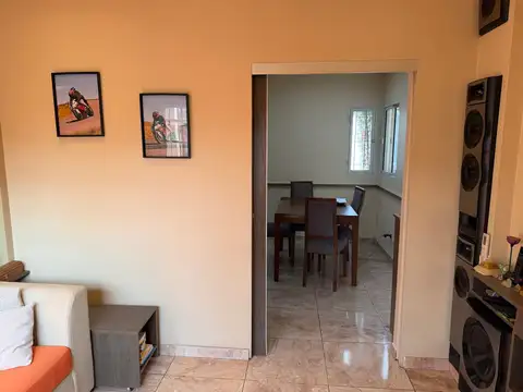 Depto Tipo Casa en Venta con 2 cocheras