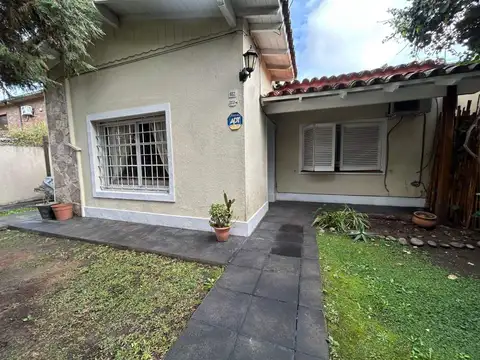 Casa en Venta en Ciudad Jardin del Palomar, USD 183.000