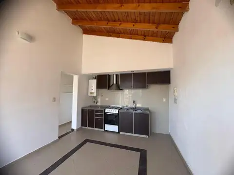Departamento en Alquiler en Campana, $ 650.000