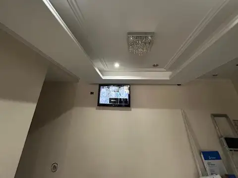 José León Suarez 495