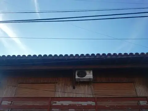 PH 3 AMB POR ESCALERA CON TZA Y BALCON