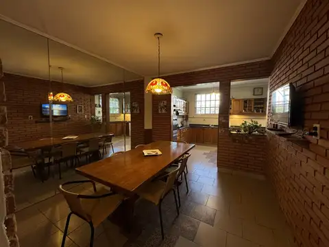 Depto Tipo Casa en Venta de 4 ambientes
