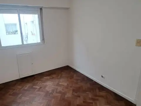 Echeverria al 1300