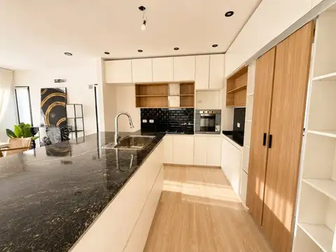 Casa en Venta en La Alameda, USD 235.000