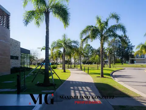 Terreno en Venta de 928,0 m2