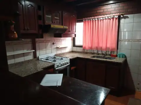 PH en Alquiler en Jose León Suarez