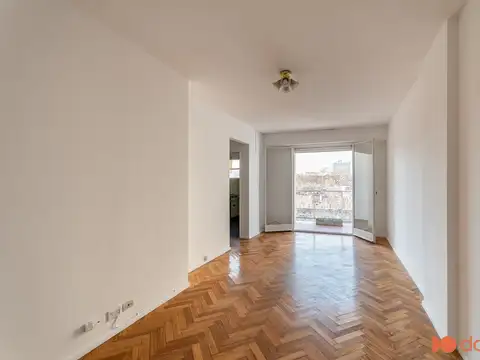 VENTA DEPARTAMENTO 2 AMBIENTES CONSTITUCION BALCON LUMINOSO