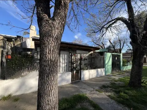 Casa en Venta en Munro, USD 138.000