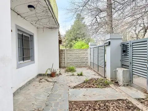 CASA EN VENTA 4 AMB LOS ROBLES DEL MONARCA PILAR