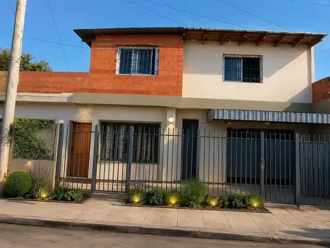 Casa en Venta 4 Ambientes  venta