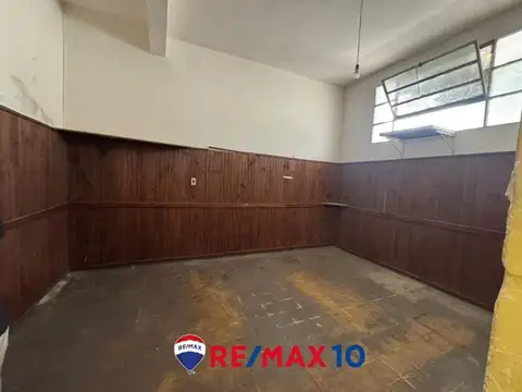 LOCAL COMERCIAL CON EXCELENTE UBIACION 