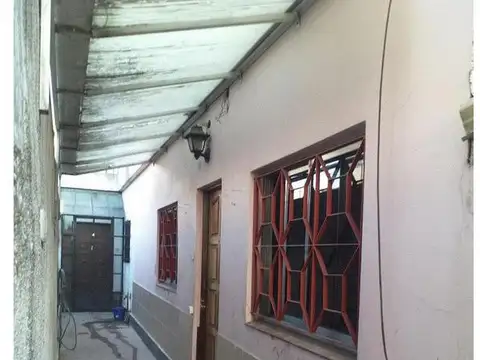 VENTA DE CASA PH 3 AMBIENTES CON PATIO