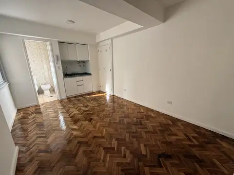Ugarteche 3200, Piso 7