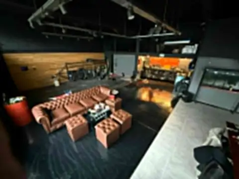 GALPÓN EN VENTA URGENTE / 150 M2 / RAMOS MEJIA