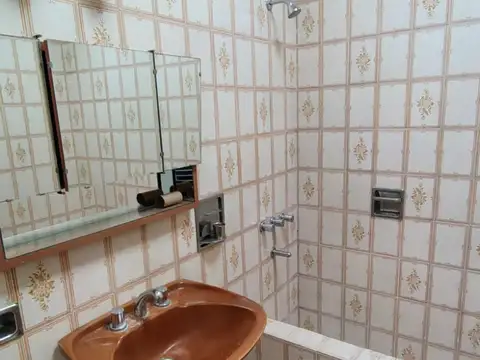 Casa en alquiler en Morón