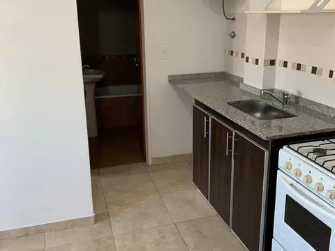 Departamento en Alquiler en Ramos Mejia, $ 450.000