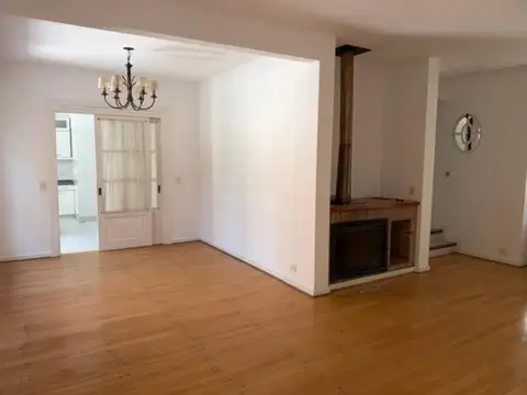 Casa 5 ambientes con 5 baños