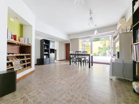 OPORTUNIDAD  VENTA CASA 4 AMBIENTES- S. LUGARES