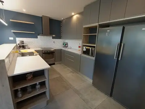 Casa 4 ambientes con 1 baño