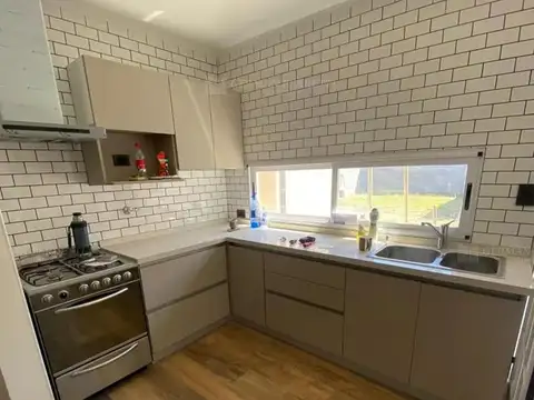 Sánchez de Bustamante , Lomas de Zamora 1300