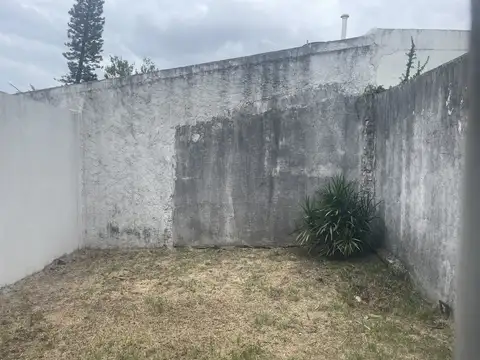 Depto Tipo Casa en Alquiler A Estrenar