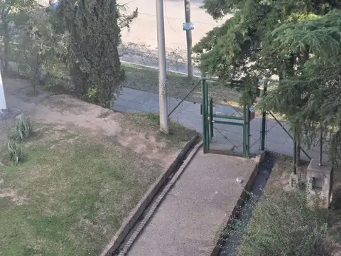 Avenida Duarte Quirós 4200