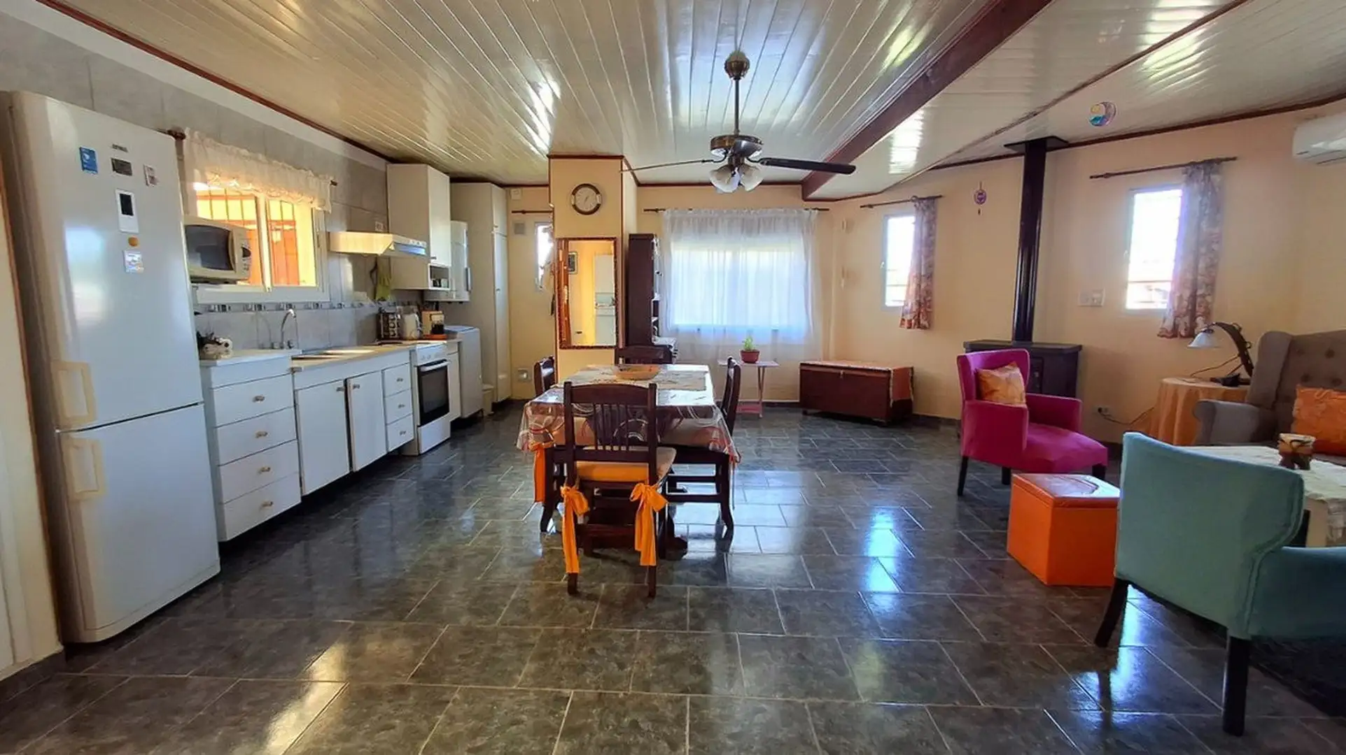 VENTA PH INDEPENDIENTE PATIO COCHERA Y PARRILLA